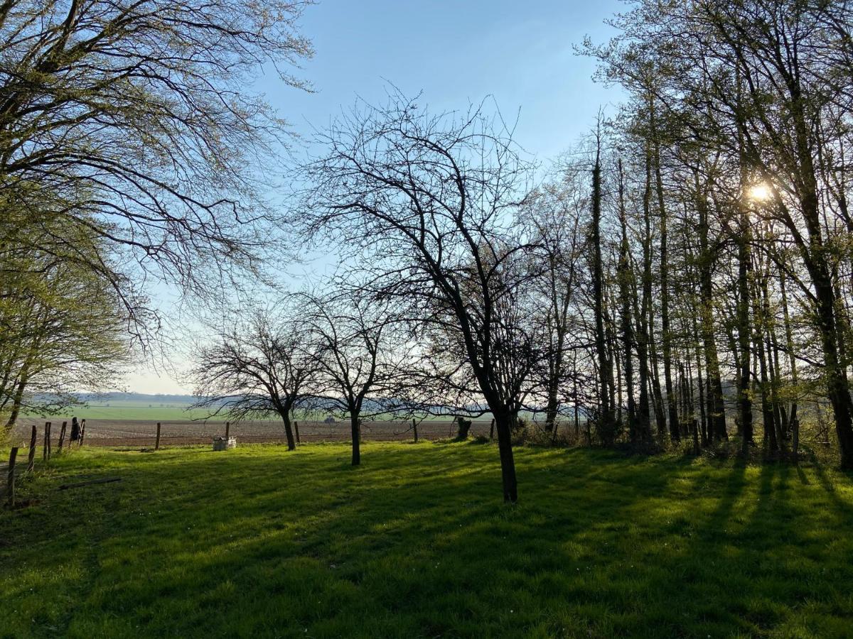 Confortable Duplex Au Coeur De La Campagne Picarde A 1H De Paris Biermont Exteriér fotografie
